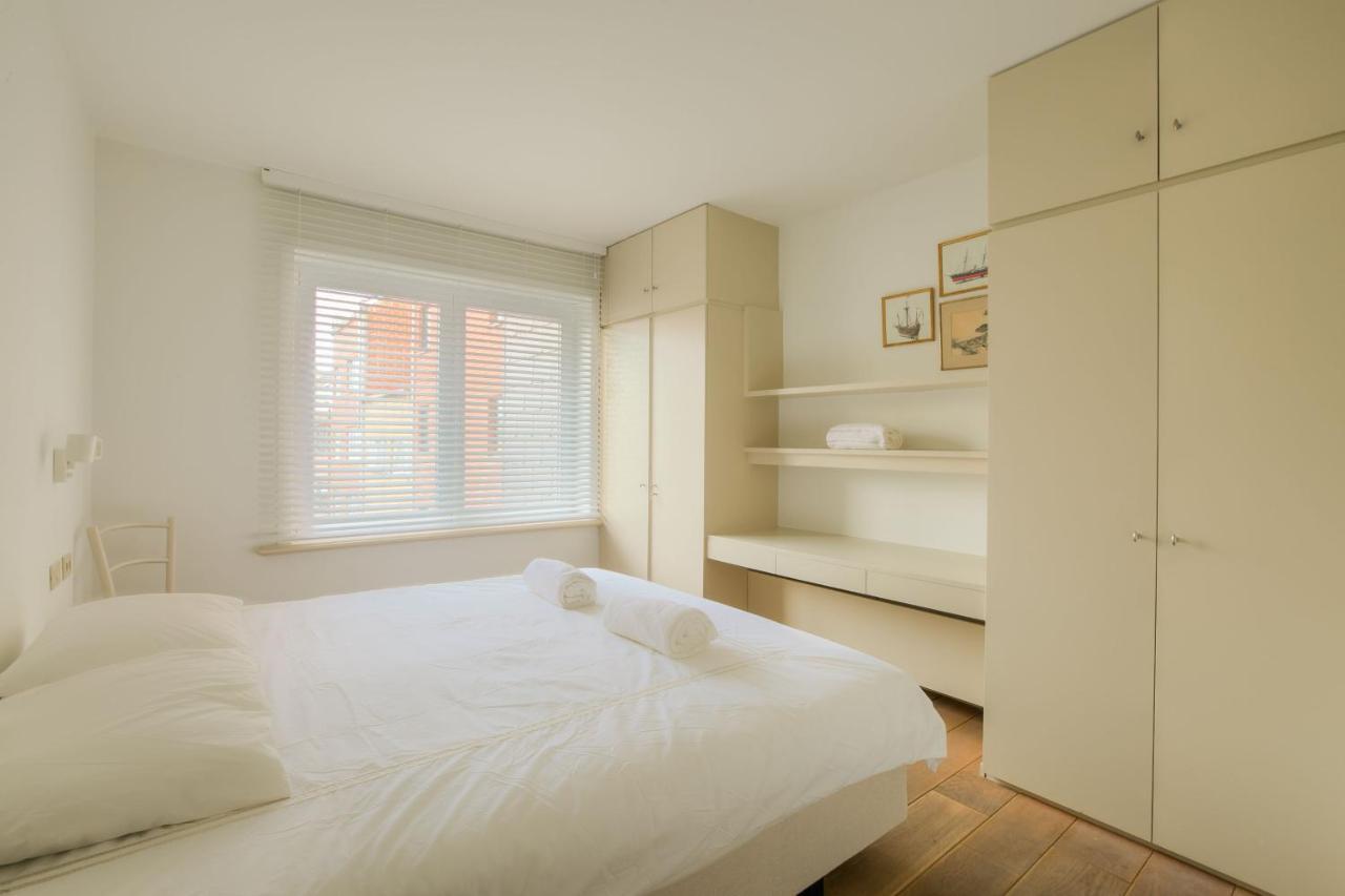Appartementen Op De Zeedijk In Knokke Op De 3E En 4E Verdieping Van Logie Marie Extérieur photo