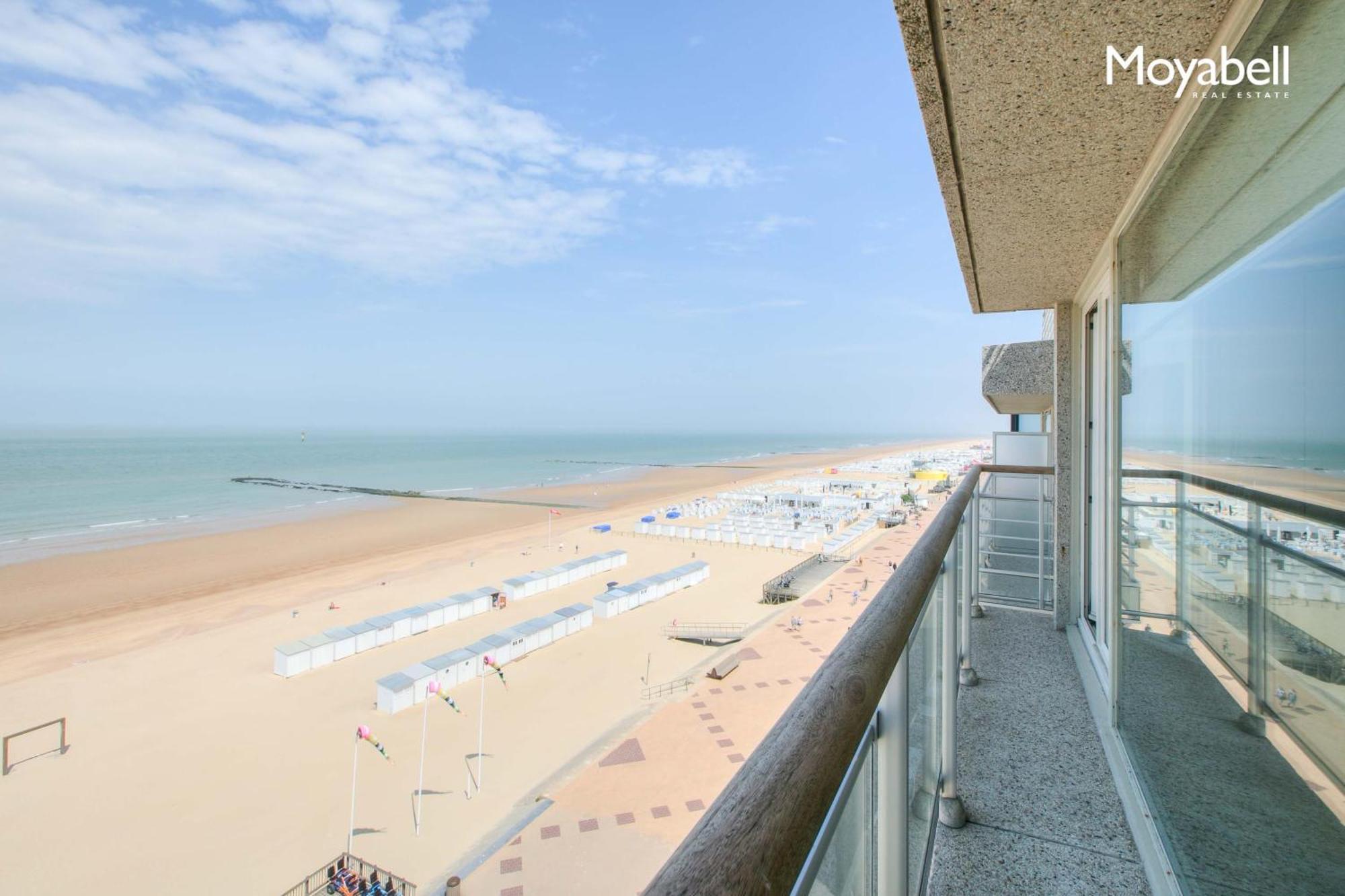 Appartementen Op De Zeedijk In Knokke Op De 3E En 4E Verdieping Van Logie Marie Extérieur photo
